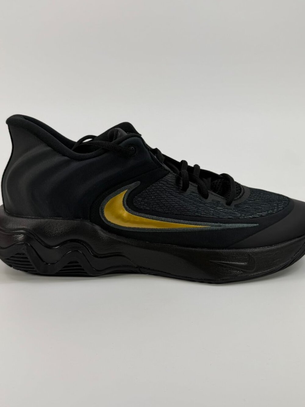 Nike Giannis Immorality 4 'Black Metallic Gold' FQ3680-010 Basketball size 10